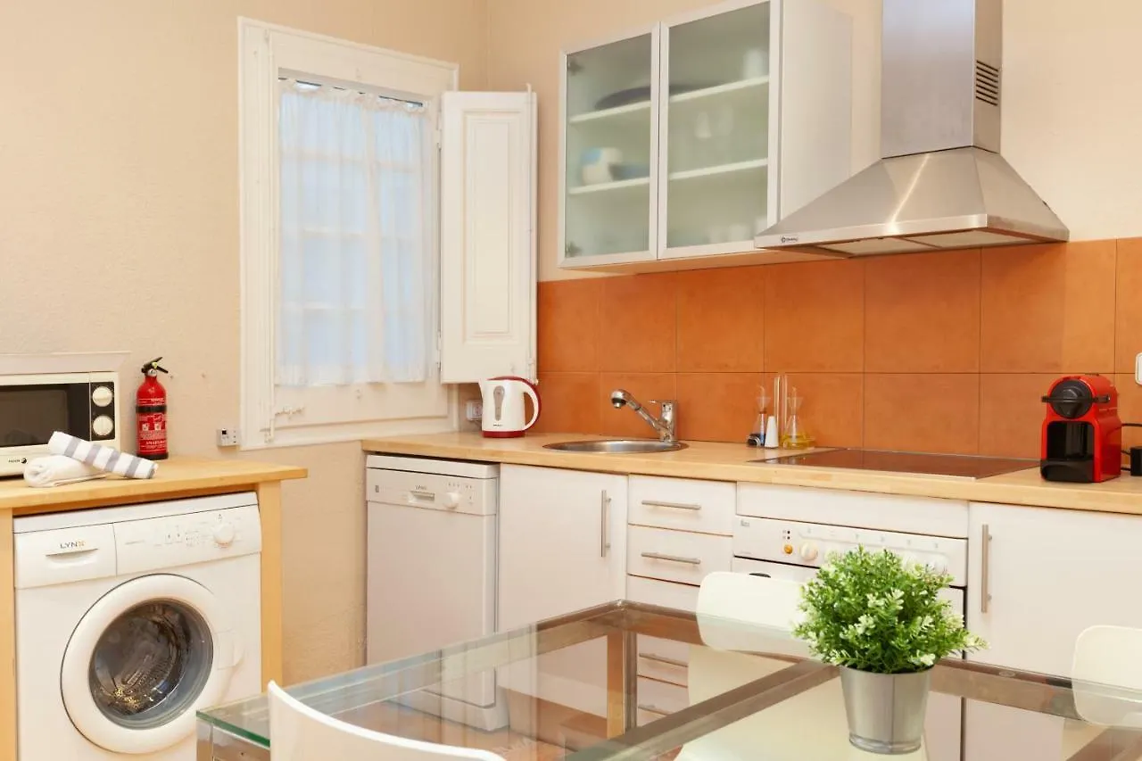 Enrique Granados Appartement Barcelona Spanje